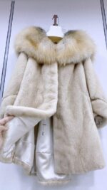 ШУБА НОРКА С ЛИСОЙ