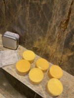 FENDI ПОЛОТЕНЦЕ С МЫЛОМ