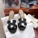 HERMES КОЖА СТРАУСА