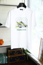 BALENCIAGA