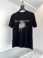 GIVENCHY