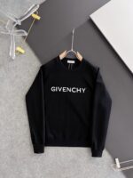 GIVENCHY