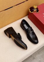 1690647861125_7000-1