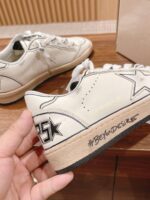 GOLDEN GOOSE