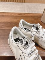 GOLDEN GOOSE