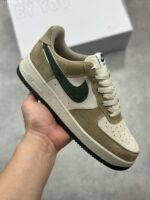 NIKE AIR FORCE 1 LOW
