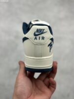 NIKE AIR FORCE 1 LOW