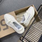 YEEZY BOOST 350 V3