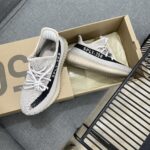 YEEZY BOOST 350 V3