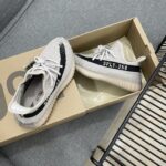 YEEZY BOOST 350 V3